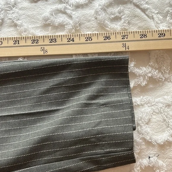 SALE! NWOT Topman Men’s gray pinstripe Jona pants. Classic slim cut, size 32R. - Picture 5 of 10